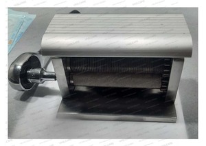 Herramienta de Malla Quirúrgica Manual Premium para Injertos de Piel, Instrumento de Cirugía Plástica de Acero Inoxidable de Vaslcare - Product Image 6