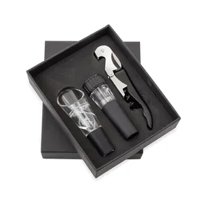 Juego de Vino Personalizado Chamukuy, Accesorios Únicos para Servir Bebidas - Product Image 1