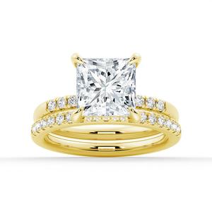 Bague de fiançailles en moissanite taille princesse et argent sterling avec halo caché, élégante et luxueuse - Product Image 1