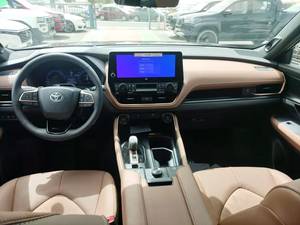 Toyota Highlander Platinum Hybrid SUV Usata 2026, Nera, 5 Posti, Guida a Sinistra, per Uso Urbano e Business, Automatica |   Esportazione - Product Image 2