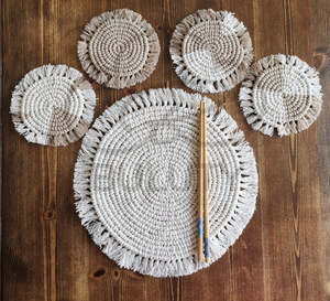 Juego de manteles individuales de cordón de macramé bohemio de Isar International, resistencia al calor de algodón 100% de lujo, venta al por mayor de La India - Product Image 4