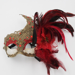 Masque pour les yeux en dentelle florale <span class=keywords><strong>de</strong></span> luxe pour femme avec fleur et plume sur le côté, masque <span class=keywords><strong>de</strong></span> bal masqué vert rouge, masque <span class=keywords><strong>de</strong></span> <span class=keywords><strong>Venise</strong></span> pour les yeux - Product Image 4