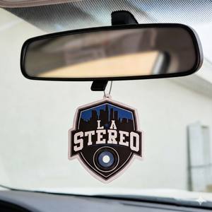 Parfum super fort et durable design personnalisé différentes odeurs personnalisées avec logo diffuseur de désodorisant pour voiture clip parfum de voiture - Product Image 1