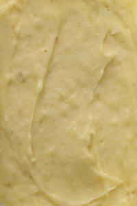 TM Golden Mile Crème fourrée crémeuse thermostable aromatisée à la banane en seau plastique 5kg avec une durée de conservation de 12 mois - Product Image 3