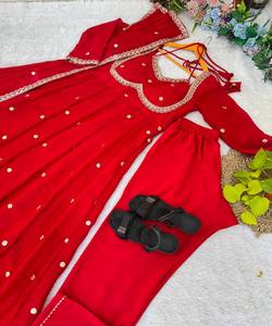 Robe de mariée en satin FENDY avec broderie de sequins, travail en coton, bas et dupatta, prix de gros, luxe ethnique - Product Image 4