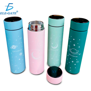 Bouteille isotherme intelligente 500 ml avec affichage LCD de la température, alimentée par batterie, différents designs pour le bureau et la maison, idéale pour l'eau bouillante - Product Image 1