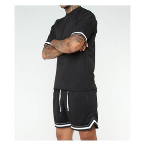 Venta al por mayor 100% algodón contraste costilla camisetas lavado con ácido pantalones cortos vintage conjunto suelto ropa deportiva de dos piezas casual hip hop slim fit conjuntos - Product Image 1