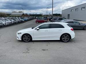 2022 Coches usados con caja de cambios automática Asientos de cuero oscuro Cámara trasera FWD-Euro VI Condición estándar de emisión Nuevo - Product Image 4