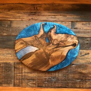 Planche à découper en résine faite main avec motif en résine inspiré de l'océan conçue pour les restaurants, les cafés et les cuisines créatives à domicile - Product Image 4