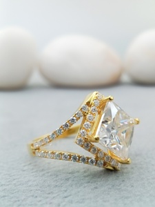 D'VINS JEWELS Classic Style ASSCHER VVS Moissanite Diamond 925 STERLING SILVER Lab Grown Diamond Engagement Ring - Product Image 3