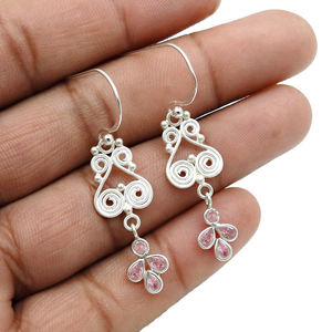 Precio al por mayor de alta calidad, Plata de Ley 925, Zirconia cúbica rosa, aspecto artesanal, pendiente étnico, joyería Bohemia hecha a mano, India - Product Image 3