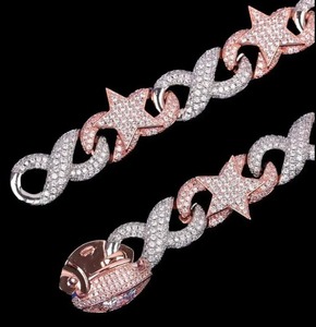 Chaîne à maillons cubains Bling lourd Offre Spéciale Full CZ Diamonds Premium Gold Finish Disponible chez Wholesale Supply - Product Image 1