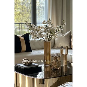 Nouvelle collection de vases décoratifs modernes en aluminium, métal, laiton, taille personnalisée, faits à la main, respectueux de l'environnement, maison et hôtel - Product Image 1