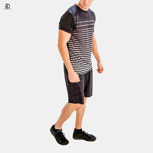 Nuevo último diseño 2025 verano hombres Twin Set manga corta Camiseta y pantalones cortos conjuntos dos piezas 100% algodón hecho Twin Set para hombres - Product Image 3