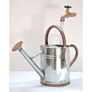 Arrosoir élégant en aluminium léger, finition galvanisée, poignée ergonomique, capacité personnalisable - Compact et écologique pour les petits espaces - Product Image 4