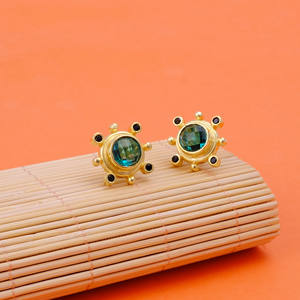 Designer de luxe péridot quartz et onyx noir boucle d'oreille double pierre boucles d'oreilles en pierres précieuses bijoux fabriqués à la main goujon minimaliste - Product Image 5