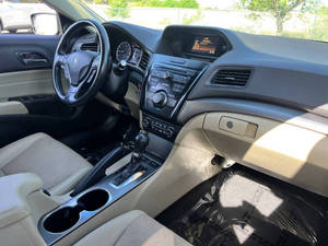 รถยนต์มือสองสภาพดี ปี 2013 แอคูรา IL-X 2.0L พวงมาลัยซ้าย - Product Image 2