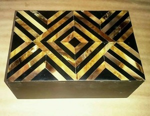 Boîte de rangement élégante en corne naturelle, organisateur de bibelots de bijoux en plastique pour le bureau à domicile, échantillon gratuit, bac de rangement décoratif souvenir - Product Image 1