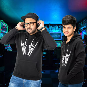 Sweat à capuche polyvalent unisexe chic noir avec cordon de serrage de poche avant Style personnalisé imprimé Vêtements d'utilisation simple - Product Image 6