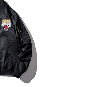 แจ็กเก็ตบอมเบอร์สำหรับผู้ชายแจ็คเก็ตผ้าฝ้ายปักลาย - Product Image 5