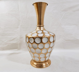 Bonne Qualité Or Fleur Vases Et Pots Sol Décoratif En Métal De Luxe Vase Style Classique Disponible En Bas quantité minimale de commande. - Product Image 1