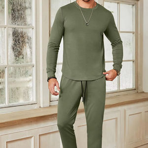 Conjunto Deportivo Personalizado al por Mayor para Hombre, Estilo Urbano, Tallas Grandes, Casual, Color Sólido, Alta Gama, Cantidad a Granel, Listo para Enviar, MOQ Bajo - Product Image 1