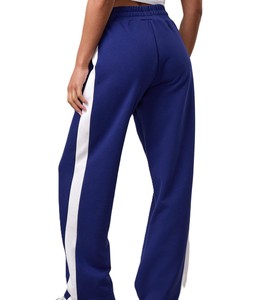 Venta caliente logotipo personalizado al por mayor transpirable Fitness mujeres Joggers con bolsillos nuevo estilo mujeres fuera de usar pantalones acampanados - Product Image 2