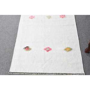 พรมวินเทจสไตล์ตุรกี ขนาด 2.5x9.3 ฟุต พรมคิลิม พรมลายดอกไม้สีขาว - Product Image 4