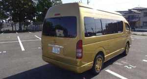 TOYOTA HIACE BUS VAN D'OCCASION EN EXCELLENT ÉTAT - Product Image 2