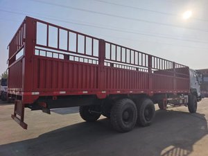 Sinotruk Howo 10 roues 20 tonnes camion à benne basculante diesel robuste 371HP 380HP boîte de vitesses rapide nouveau segment de camion léger 6x4 - Product Image 5