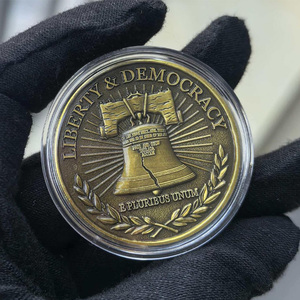 Moneda Conmemorativa de Alto Relieve Patriótica de la Casa Blanca, Campana de la Libertad, Recuerdo Personalizado, Moneda de Desafío del 250.º Semicentenario de EE. UU. - Product Image 2