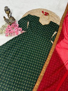 All Over Digital Printed Trendy Fashion para mujer algodón largo Anarkali bordado Kurti a un precio asequible - Product Image 5