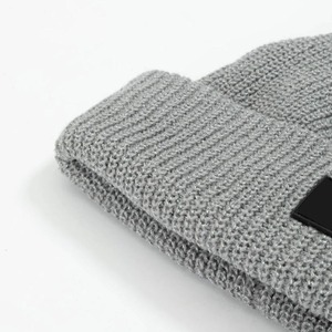 Oem Moda Logo Bordado Jacquard de punto de invierno Beanie Sombreros, Color sólido Acrílico Sombrero de invierno con logotipo - Product Image 6