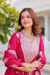 Robe Anarkali brodée magenta pour femmes Unity Luxure avec dupatta, tenue de fête et de mariage de luxe - Product Image 2