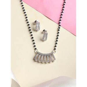 Compre un Conjunto de Mangalsutra de Plata Pura, Joyería Fina con Diamante de Corte Esmeralda Chapado en Oro, para Regalo de Boda o Fiesta para Esposa - Product Image 2