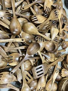 Ustensile de cuisine personnalisé écologique et de haute qualité, cuillère en bois de cuisine du Vietnam en gros - Product Image 4