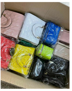 Cheap Female Purse <b>Pallets</b> Available for Sale in Bulk With High-Quality Stock and Fast Worldwide Delivery - Product Image 5