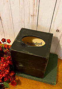 Boîte à mouchoirs en bois classique à motif floral gravé, fabrication de qualité supérieure, support pour la maison et le bureau Tradebyd - Product Image 4