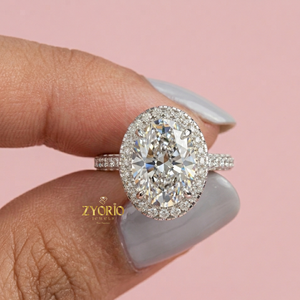 แหวนหมั้นเพชรทรงรีโอวัล 14K ทองคำ ประดับเพชรแบบพาเว่ ดีไซน์หรูหราสำหรับผู้หญิง - Product Image 5