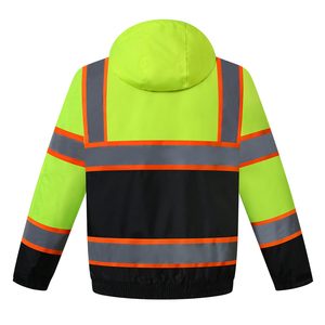 Chaqueta Reflectante Impermeable de Alta Visibilidad OEM al por Mayor con Logotipo Personalizado, Durabilidad de Larga Duración, Hecha en Pakistán. - Product Image 2