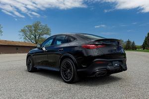 Nouveau coupé 2024 noir Mercedees-Benzz AMG GLC 63 S E Performance 4MATIC très propre - Product Image 5