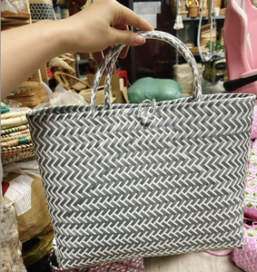 Rattan <b>bag</b> woven <b>straw</b> portable tote stylish handmade purse perfect for summer casual use artisan craft Vietnam - Product Image 3