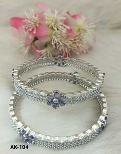 Vibrant AD Bangles Set pour femmes Bijoux uniques faits à la main pour les fêtes de mariage Occasions spéciales Cadeau idéal - Product Image 4