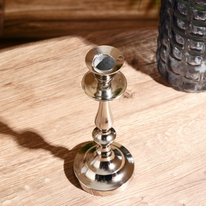 เชิงเทียนโลหะสำหรับตกแต่งบ้านเชิงเทียนดีไซน์หรูหรา - Product Image 6