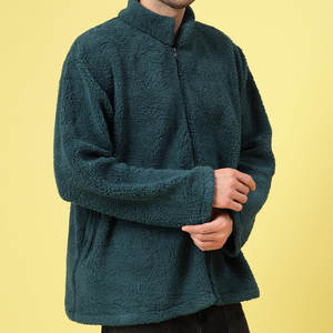 Veste en sherpa à boutons avec poches poitrine et coupe décontractée, veste en polaire sherpa légère pour l'hiver - Product Image 5