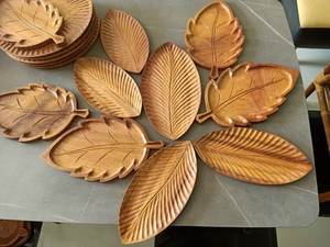 Assiettes à dîner en bois d'acacia de luxe Plateau de service en bois pour les aliments Dessert Assiette à salade Petits fruits - Product Image 3