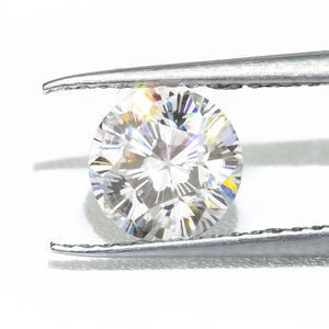 อัญมณีโมอิสสีขาวทรงหลวม1-30มม. ผลิตจากห้องทดลอง - Product Image 1