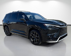 Toyota 4Runner TX 500h F SPORT d'occasion 2025 – SUV hybride de luxe pleine grandeur à trois rangées, 366 ch, transmission intégrale, automatique, véhicule familial à vendre - Product Image 1