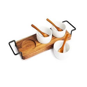 Ensemble de condiments en marbre blanc avec base en bois de qualité supérieure, pots à épices de taille et de forme personnalisées, lot de 3 - Product Image 4