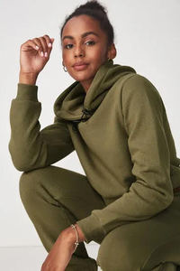 Ensemble de survêtement classique pour femme, deux pièces, comprenant un sweat à capuche court et un pantalon de survêtement ajusté, en tissu épais uni, pour le sport et l'entraînement en salle de sport, personnalisable, haute qualité - Product Image 2